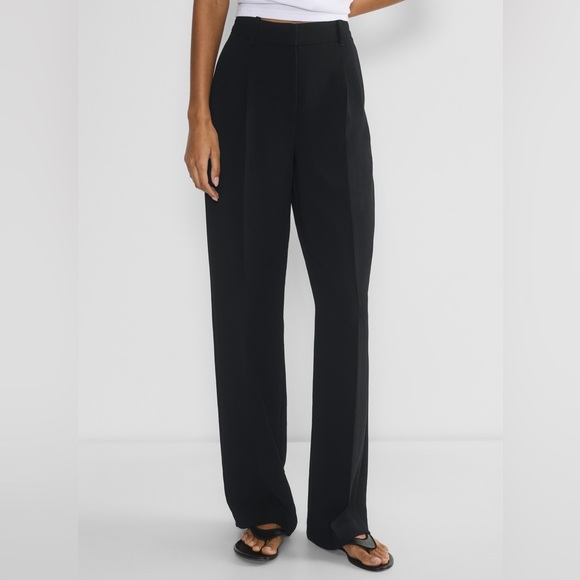 Aritzia Wilfred The Effortless Pants in Black - Picture 1 of 8